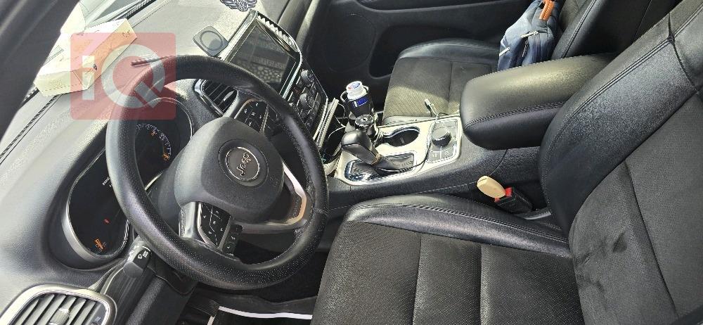 جيب جراند شيروكي